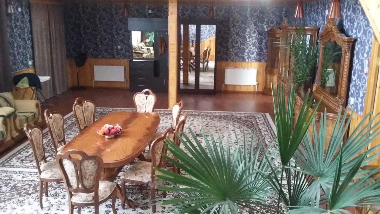 Family Holiday Home. クサール エクステリア 写真